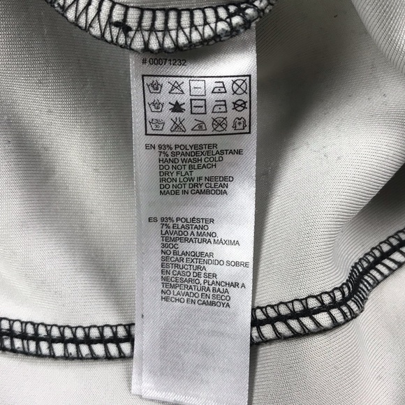 Forever 21 High Waisted Zip Up Geometric Shorts - Picture 5 of 6